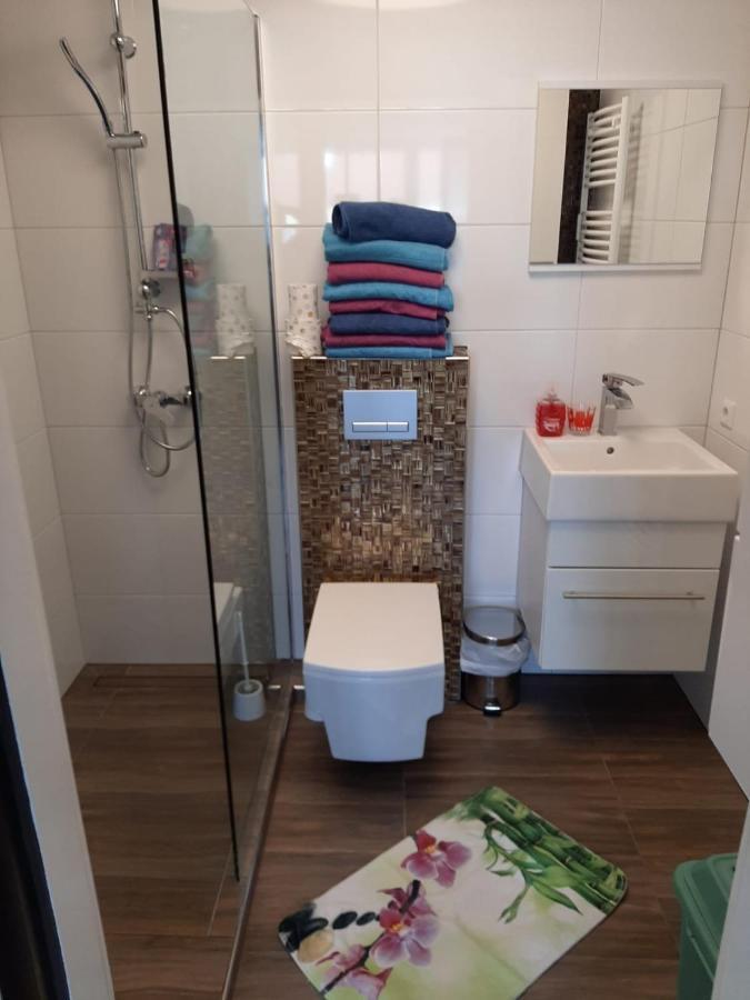 Barbarossa 3Zimmer 100M2 Bis Zu 7 Personen Apartment Meersburg Exterior foto